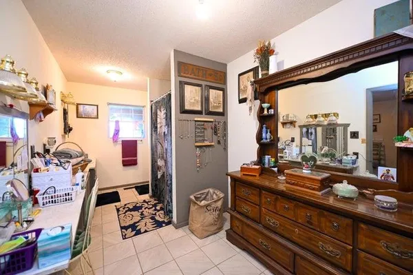 $990,000 | 610 South Hwy EE, El Dorado Springs, MO 64744