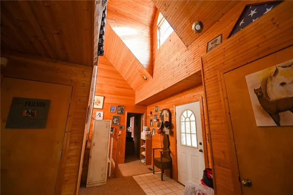 $990,000 | 610 South Hwy EE, El Dorado Springs, MO 64744