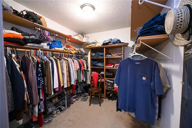 $1,085,000 | 610 South Hwy EE, El Dorado Springs, MO 64744