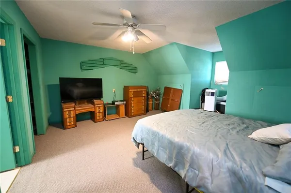 $990,000 | 610 South Hwy EE, El Dorado Springs, MO 64744