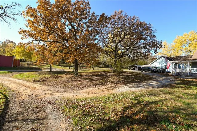 $1,085,000 | 610 South Hwy EE, El Dorado Springs, MO 64744