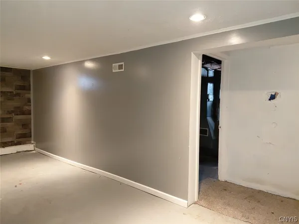$135,000 | 120 Hoover Drive, Onondaga, NY 13205