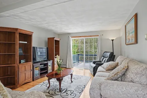 $755,000 | 26 Frederick Circle, Tewksbury, MA 01876