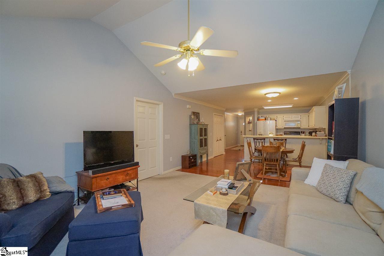 103 Rashford Way Simpsonville, SC 29681 - Photo 6 of 10 Gallery Image 6