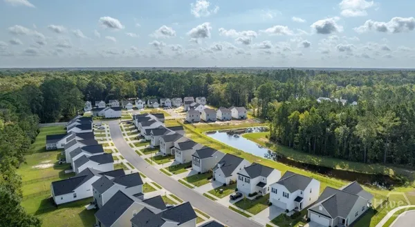 $2,299 | 105 Creekside Boulevard, Unit CHAPIN, Guyton, GA 31312