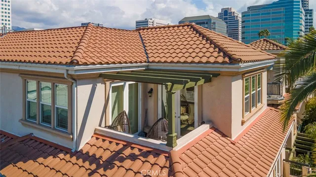 $950,000 | 333 West Milford Street, Unit 105, Glendale, CA 91203