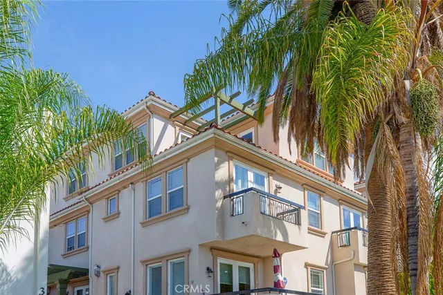 $950,000 | 333 West Milford Street, Unit 105, Glendale, CA 91203