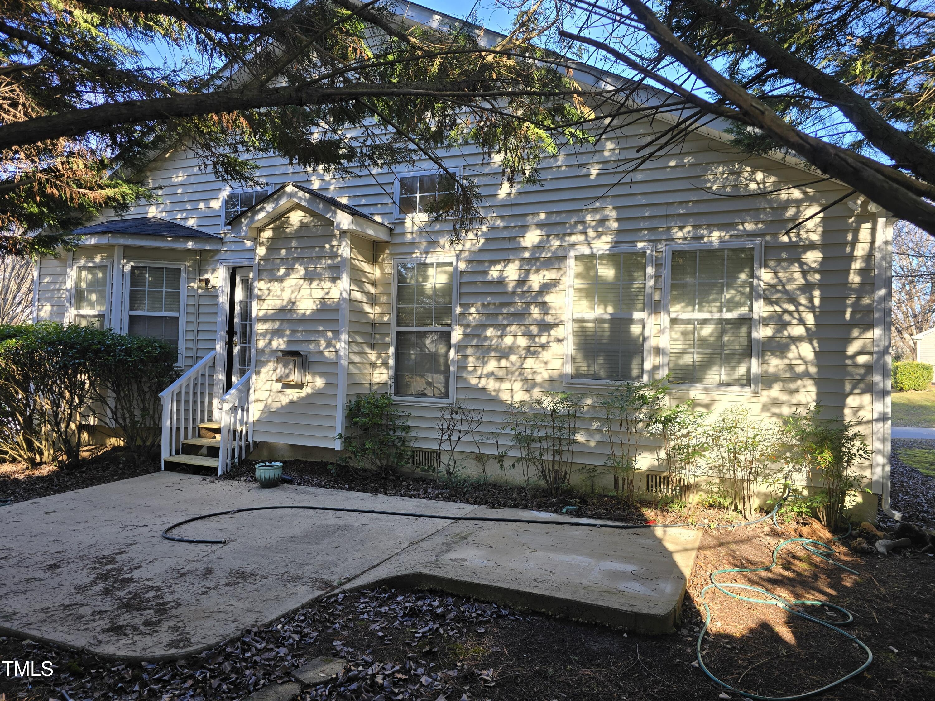 4300 Mantua Way Raleigh, NC 27604 - Photo 26 of 29 Back Patio