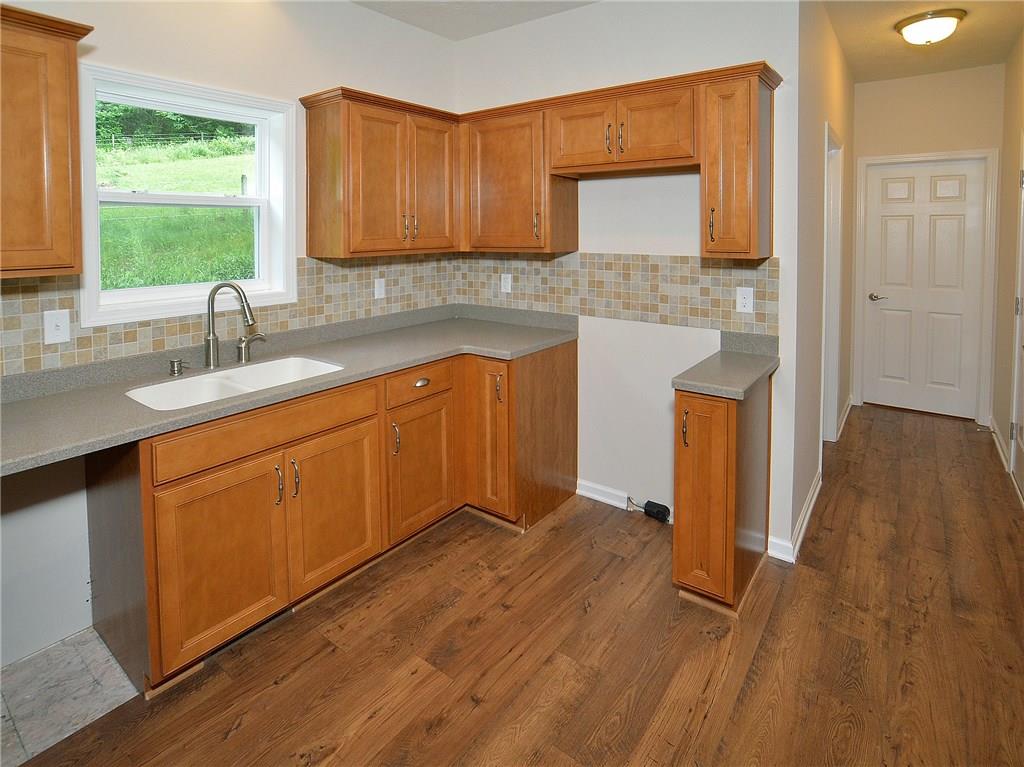 6813 Italy Road Export, PA 15632 - Photo 6 of 25 Gallery Image 6