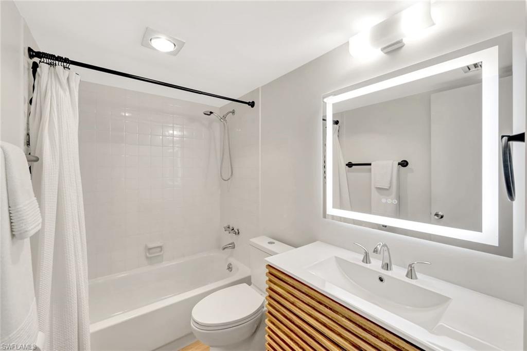 5590 Rattlesnake Hammock Road, Unit M104 Naples, FL 34113 - Photo 14 of 34