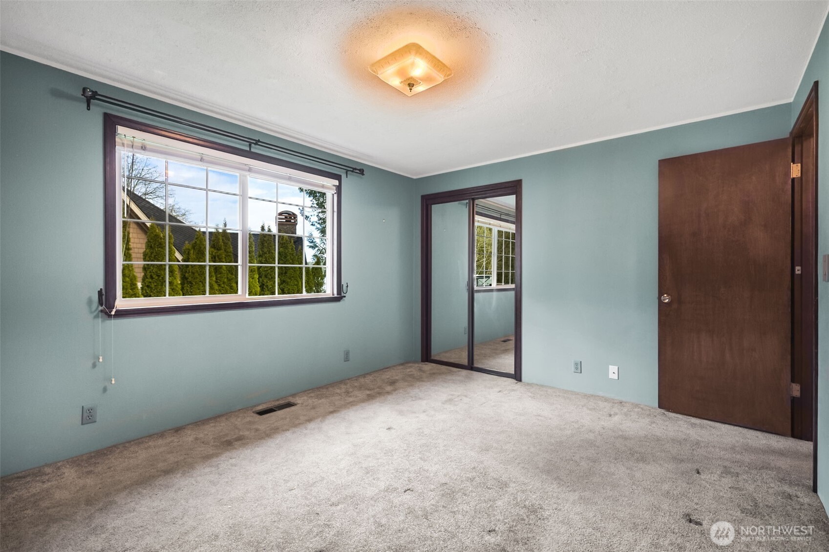 7644 Shore Acres Drive Northeast Olympia, WA 98506 - Photo 10 of 26