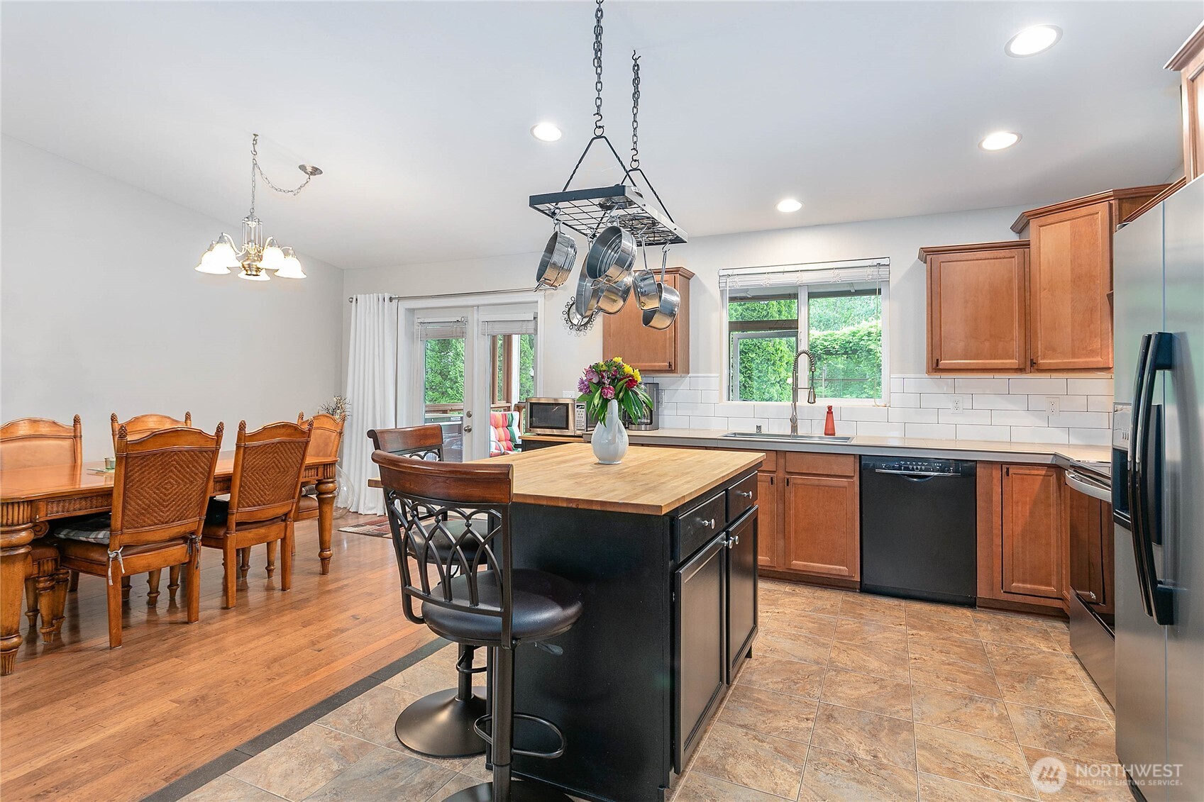 6236 Shamrock Road Maple Falls, WA 98266 - Photo 15 of 40