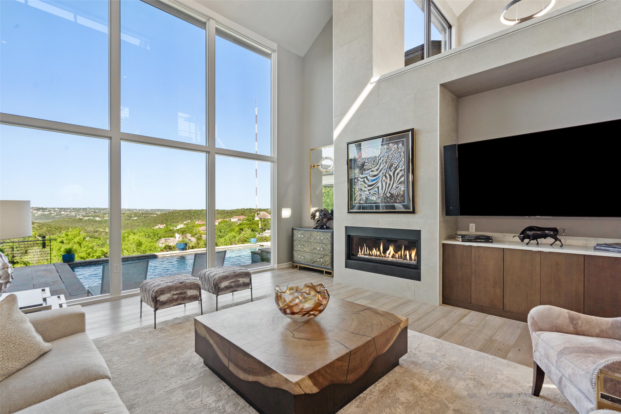 2551 Waymaker Way Austin, TX 78746 - Photo 7 of 36