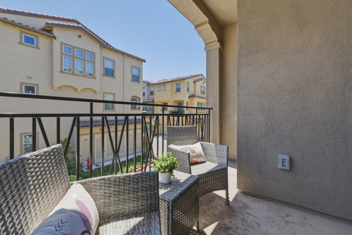 1235 Verano Road Mountain View, CA 94043 - Photo 22 of 44