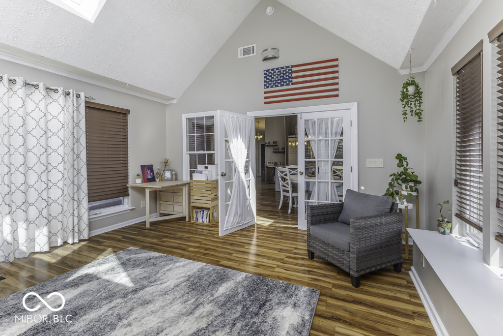 7425 Monterey Circle Avon, IN 46123 - Photo 18 of 34