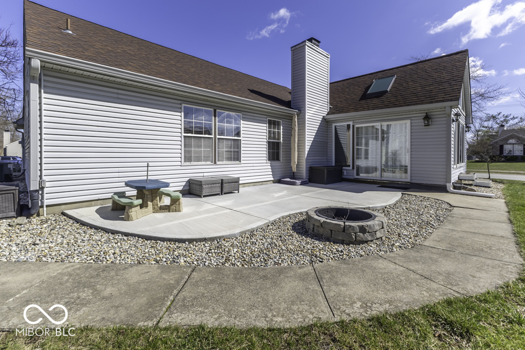 7425 Monterey Circle Avon, IN 46123 - Photo 32 of 34