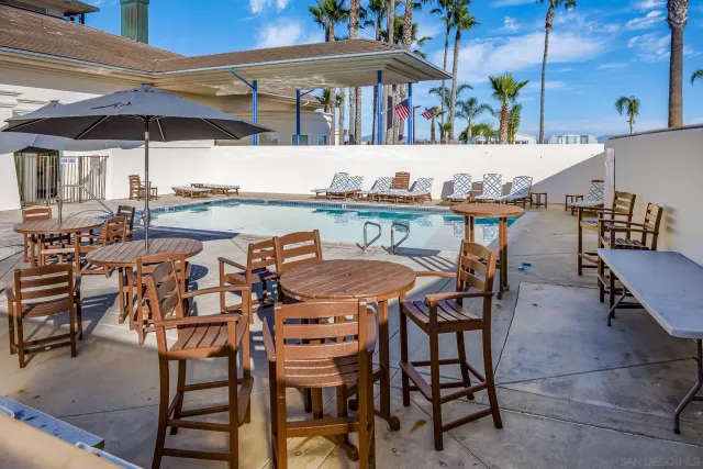 $2,099,000 | 38 Antigua Court, Coronado, CA 92118