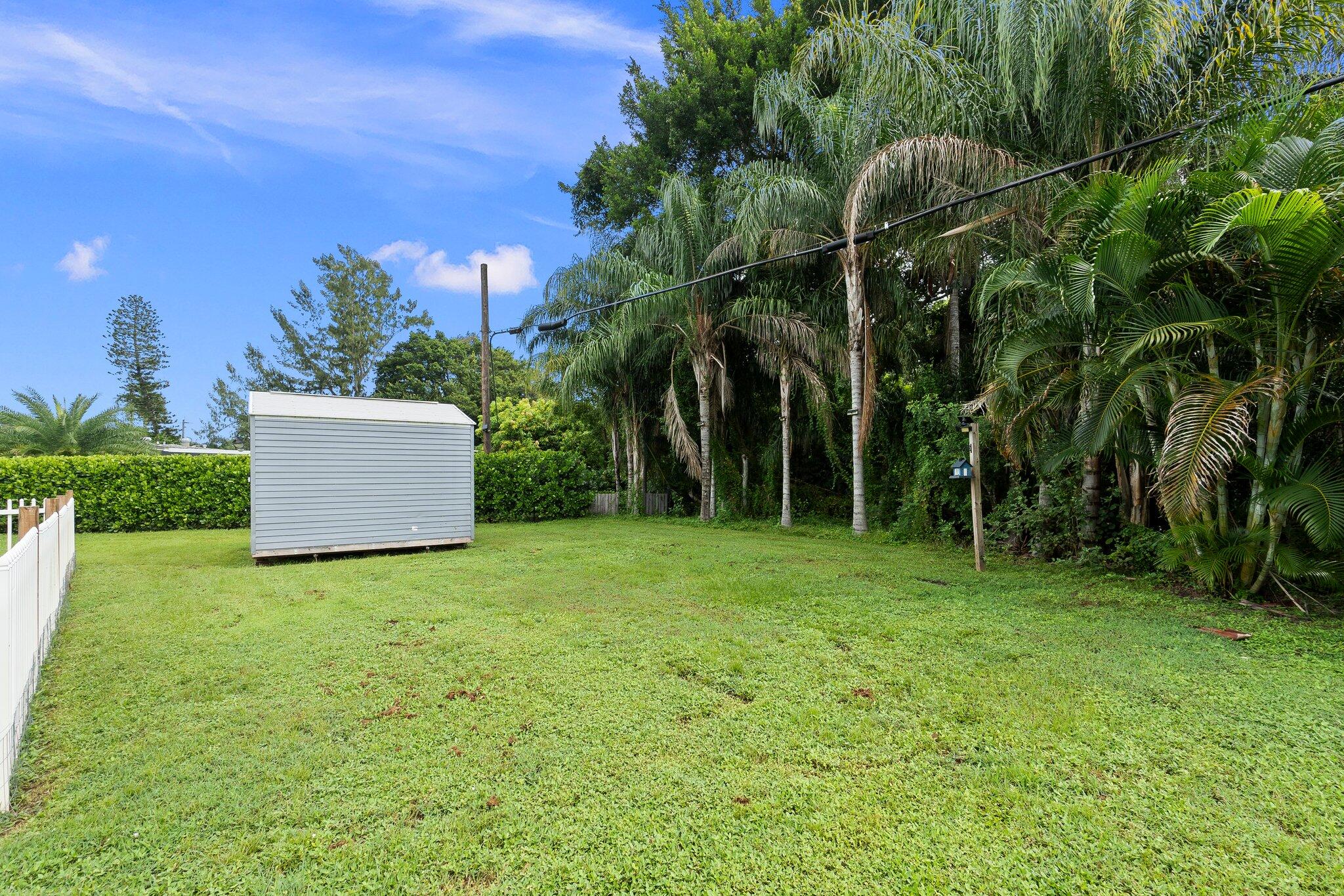 2845 Southeast Treasure Island Road Port St. Lucie, FL 34952 - Photo 45 of 53 53-web-or-mls-DSC01301