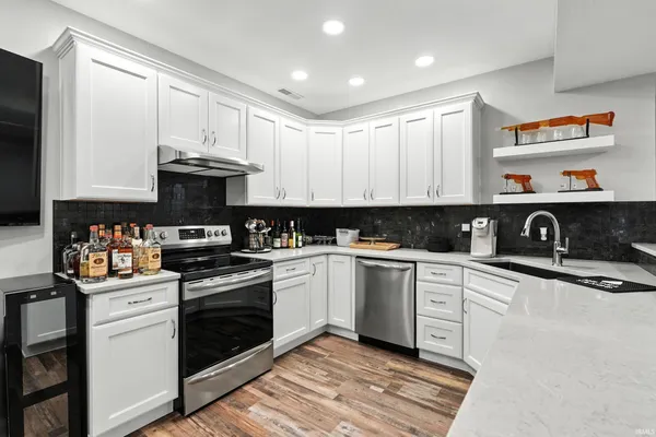 $1,299,900 | 17325 Highway 1, Spencerville, IN 46788