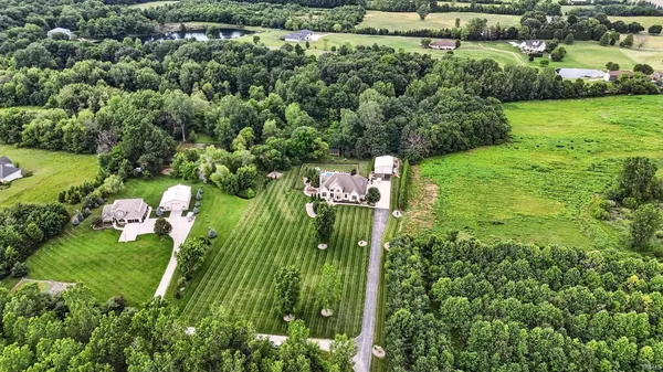 $1,299,900 | 17325 Highway 1, Spencerville, IN 46788