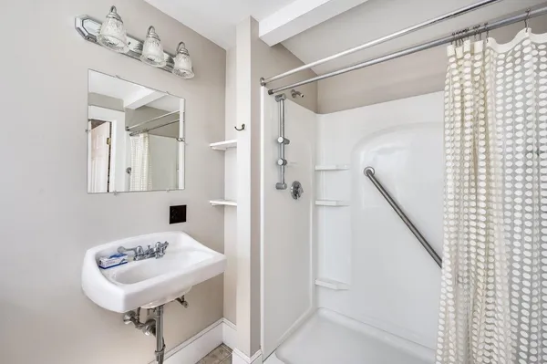 $1,500,000 | 120 Exeter Road, Newfields, NH 03856