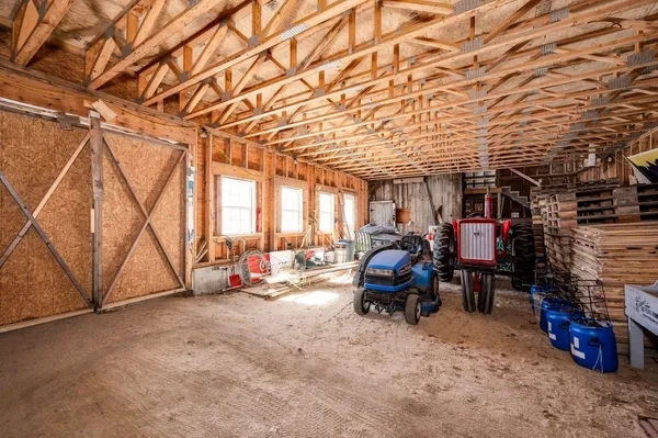 $1,500,000 | 120 Exeter Road, Newfields, NH 03856