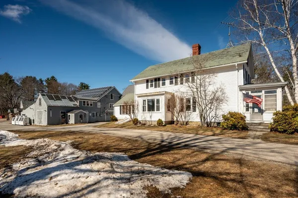 $1,500,000 | 120 Exeter Road, Newfields, NH 03856
