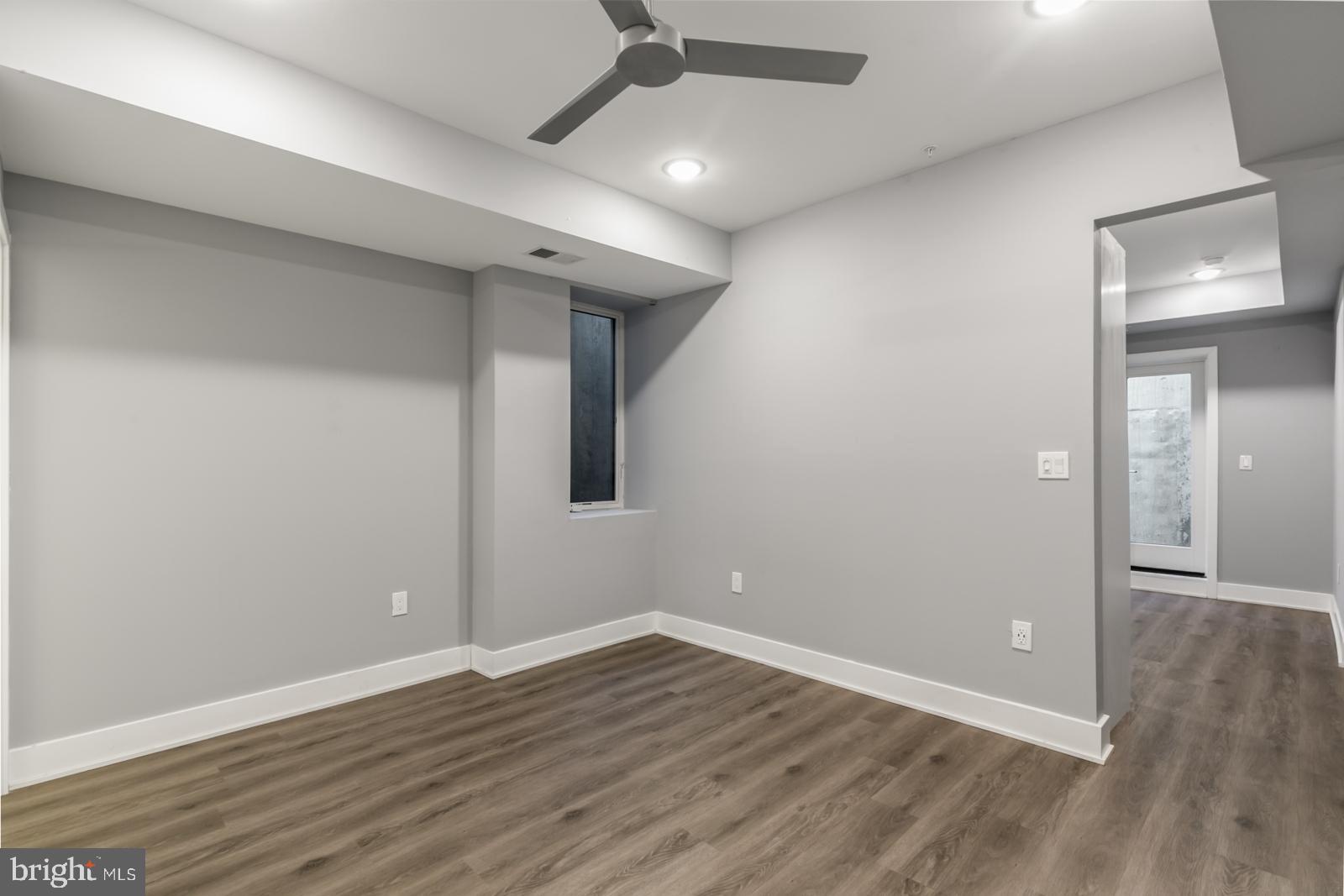 2119 North Front Street, Unit 1 Philadelphia, PA 19122 - Photo 4 of 14