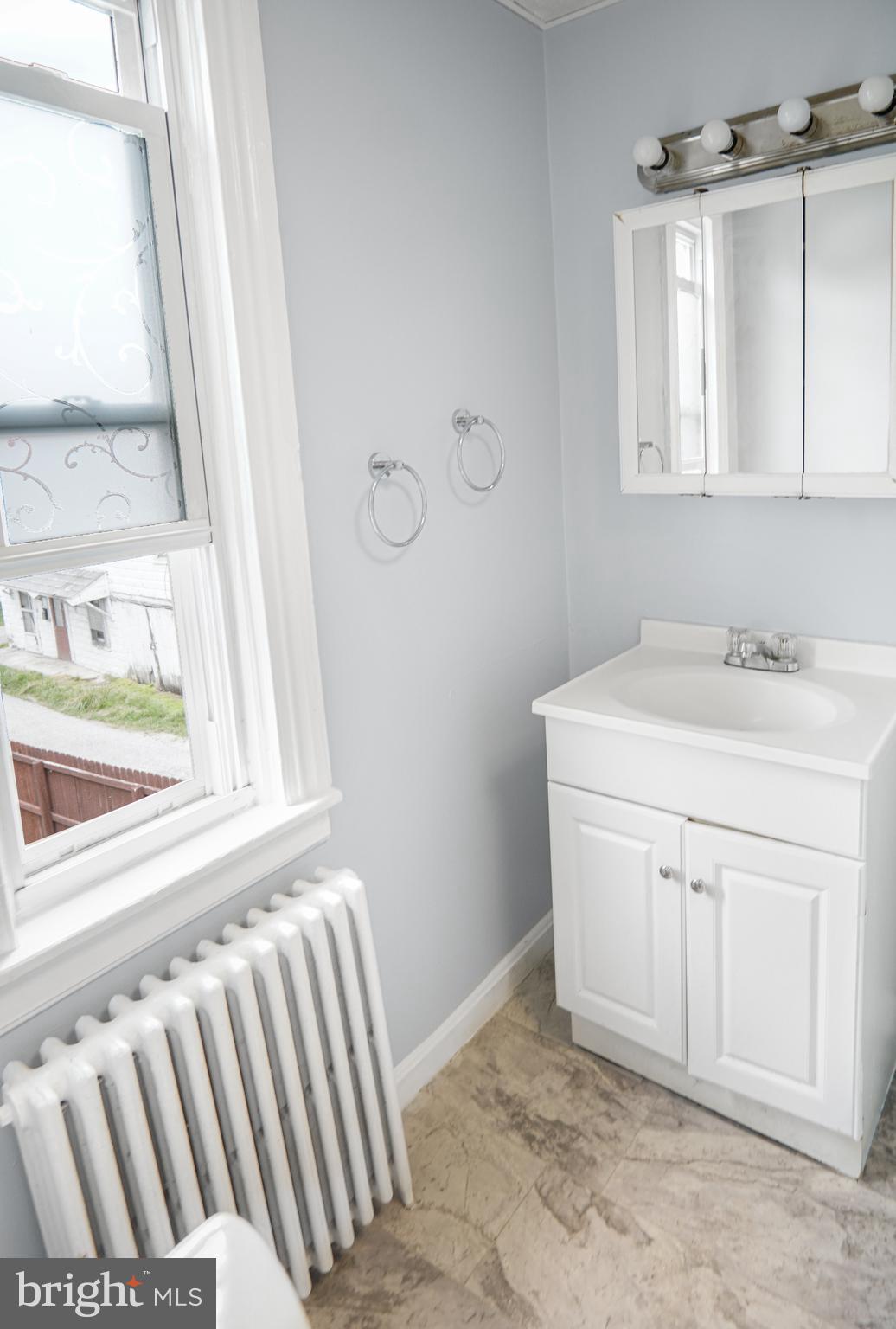 35 West Middle Street Hanover, PA 17331 - Photo 23 of 27 Gallery Image 23