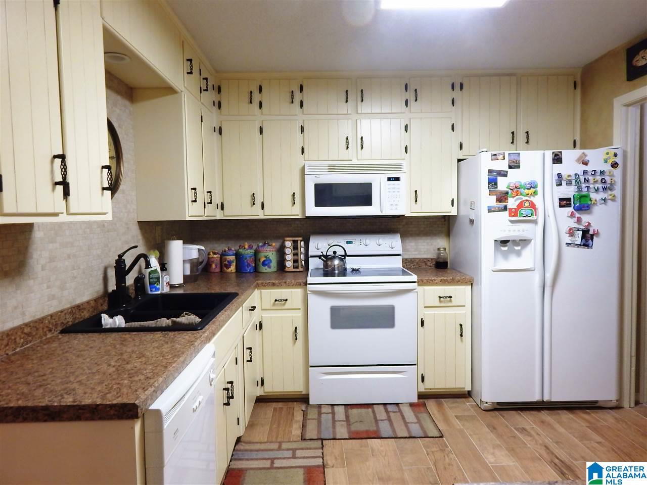 5279 Memory Lane Mount Olive, AL 35117 - Photo 15 of 43