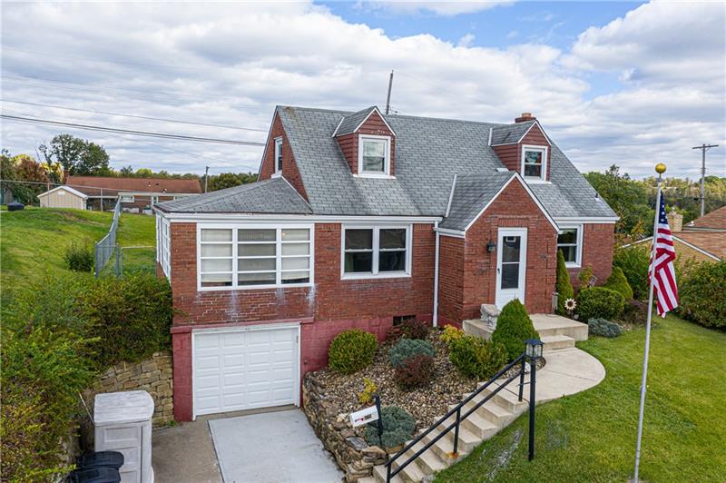 1721 Elderslee Road Pittsburgh, PA 15227 - Photo 2 of 16 Welcome to 1721 Elderslee Rd.