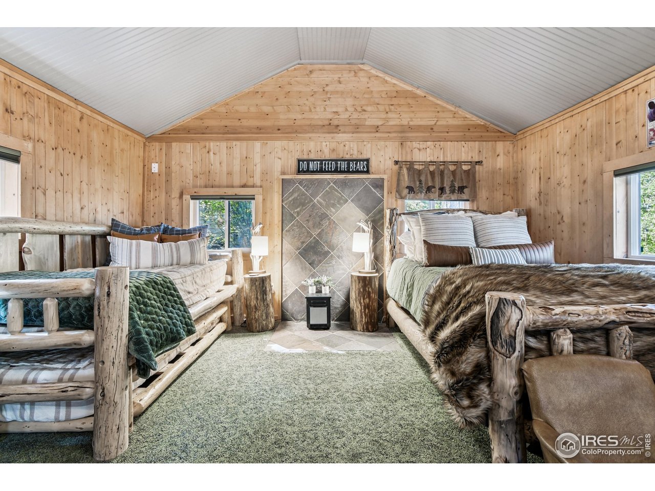 541 Riverside Drive Lyons, CO 80540 - Photo 27 of 45 Beds in the Bunk House
