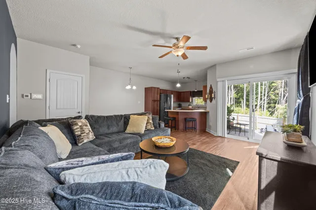 $279,000 | 407 Frisco Way, Holly Ridge, NC 28445