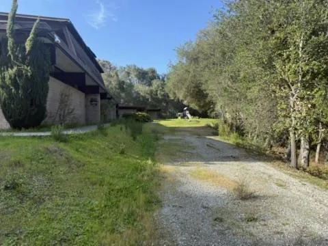 $11,000,000 | 2100 Woods Lane, Los Altos, CA 94024