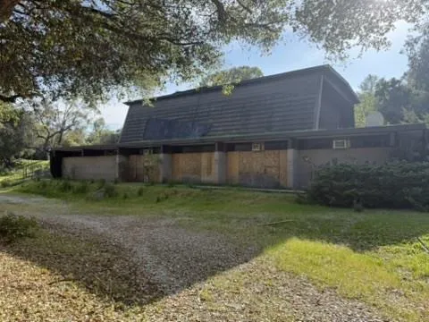 $11,000,000 | 2100 Woods Lane, Los Altos, CA 94024