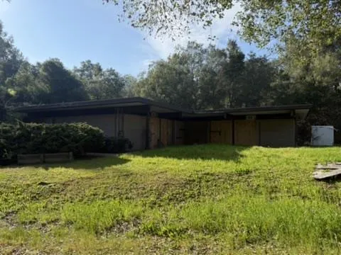 $11,000,000 | 2100 Woods Lane, Los Altos, CA 94024