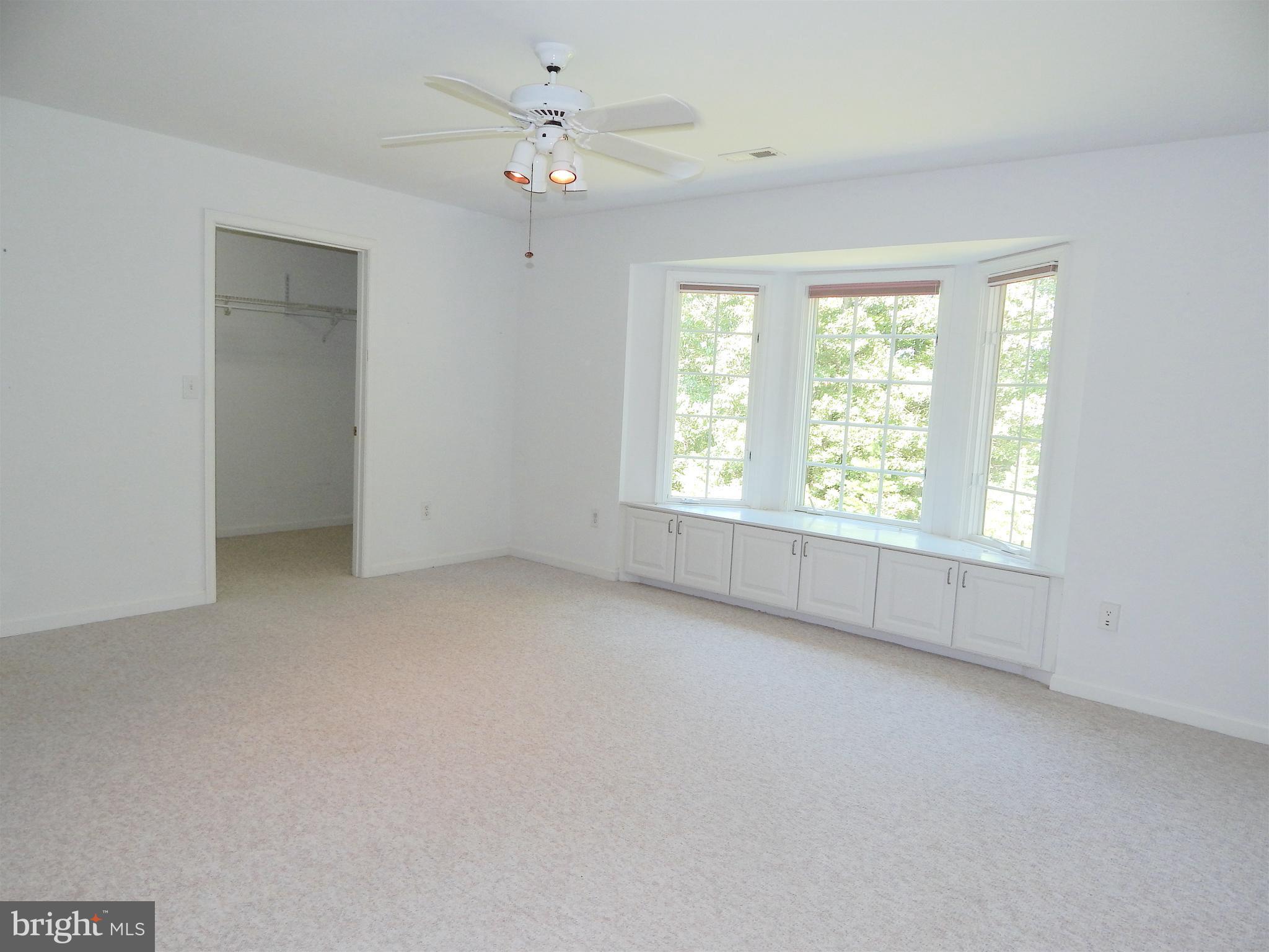 65 Sycamore Ridge Road Fredericksburg, VA 22405 - Photo 15 of 30 Bedrm 2 aprx 16x13-Huge Walkin Closet-Window Seat