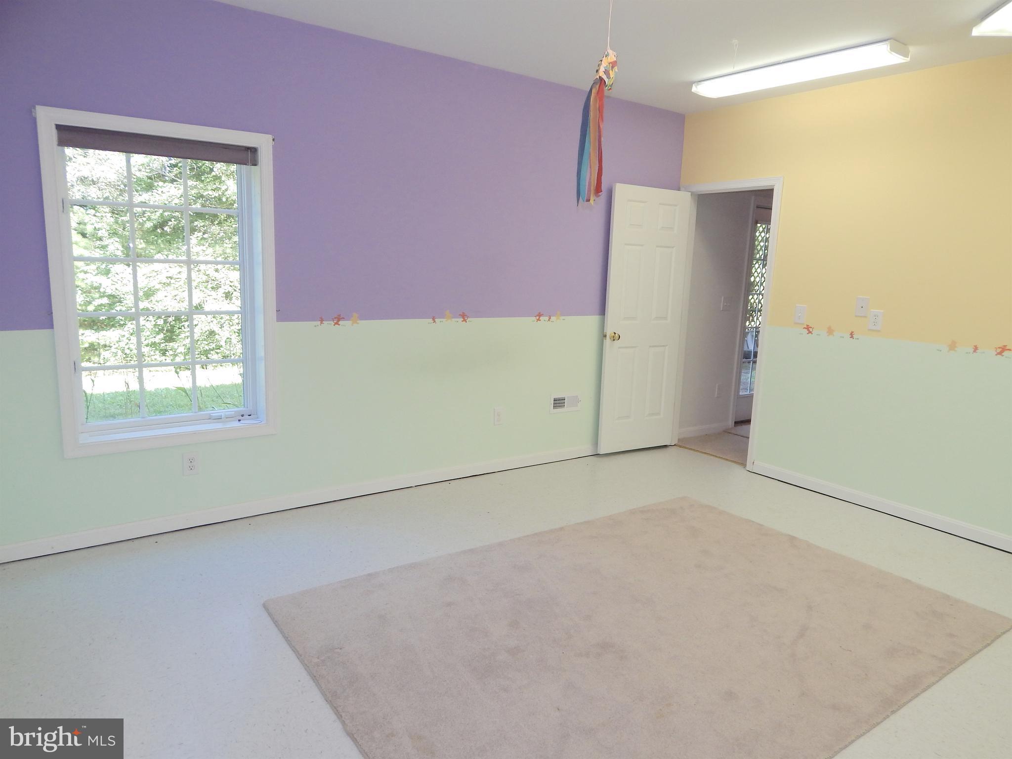 65 Sycamore Ridge Road Fredericksburg, VA 22405 - Photo 22 of 30 Possible Bedrm 5/Craft Rm - apx 15x12 w/Dual Entry
