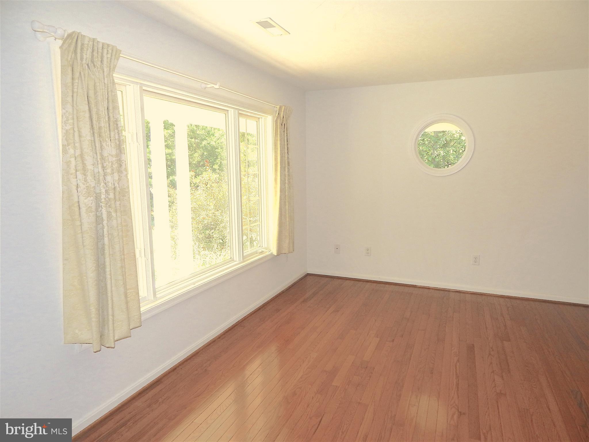 65 Sycamore Ridge Road Fredericksburg, VA 22405 - Photo 10 of 30 Living Rm/Study apx 14x12-Wood Floors-Pocket Doors