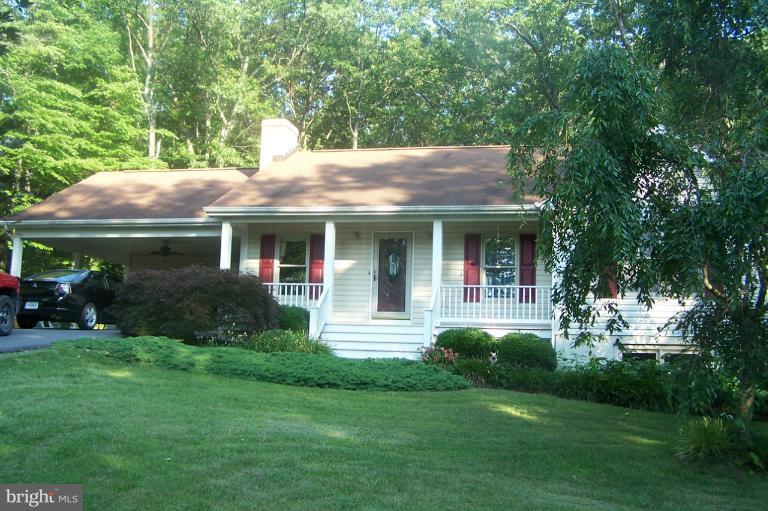 372 Reynolds Road Cross Junction, VA 22625 - Photo 2 of 20 Exterior (Front)