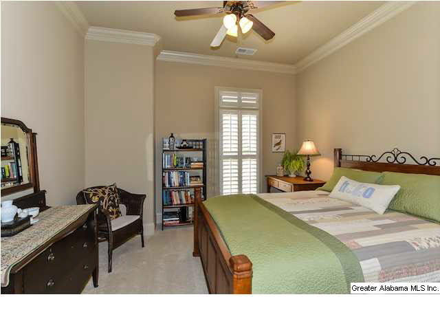 125 Glengerry Drive Pelham, AL 35124 - Photo 17 of 32