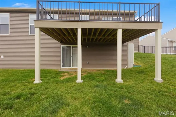 $389,000 | 121 Yellowstone Drive, Troy, MO 63379