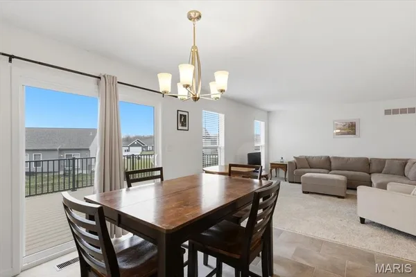 $389,000 | 121 Yellowstone Drive, Troy, MO 63379