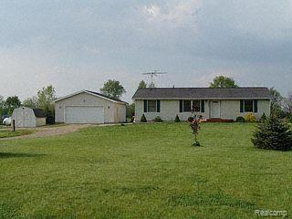6645 East Lovejoy Road Byron, MI 48418 - Photo 1 of 1 Front View