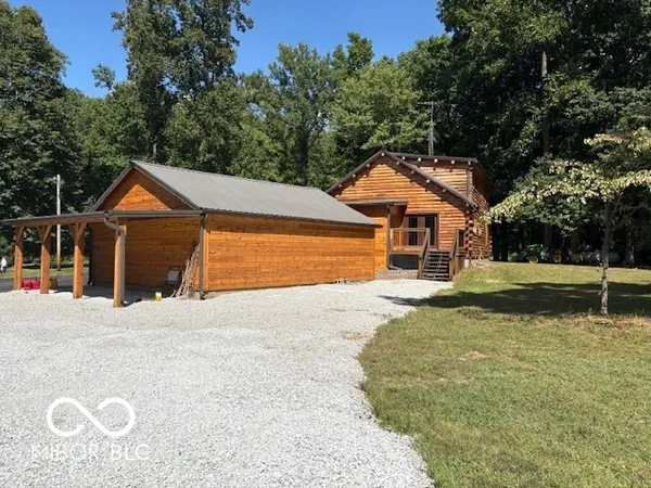 $875,000 | 2532 West County Road 900 South, Cloverdale, IN 46120