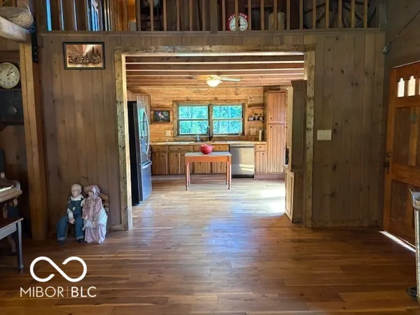 $875,000 | 2532 West County Road 900 South, Cloverdale, IN 46120