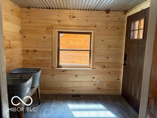 $875,000 | 2532 West County Road 900 South, Cloverdale, IN 46120