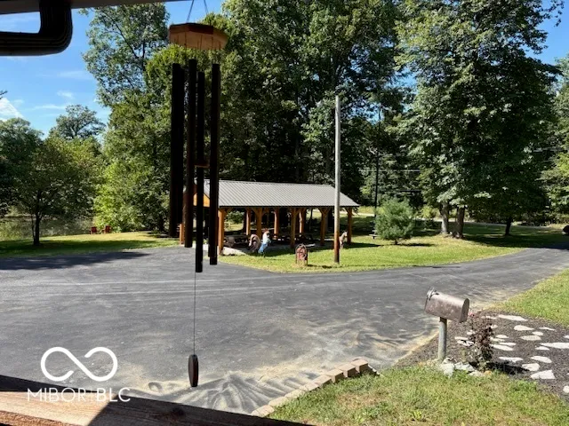 $1,000,000 | 2532 West County Road 900 South, Cloverdale, IN 46120