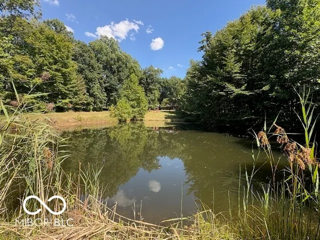 $950,000 | 2532 West County Road 900 South, Cloverdale, IN 46120