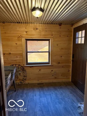 $1,000,000 | 2532 West County Road 900 South, Cloverdale, IN 46120